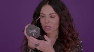 Are you getting the most out of your #MOODSTRUCK pressed shadow quad  palette? Watch the video below to learn how to create three unique looks  from a single palette.