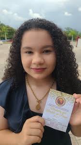 Reciban un cordial saludo. Durante la noche de ayer y hoy el Municipio  Autónomo de Ponce y su Honorable Alcalde, Dr. Luis M. Irizarry Pabón  reconoce a estudiantes distinguidos por sus méritos