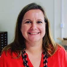 Tracy Waits's Instagram, Twitter & Facebook