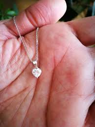 The stunning diamond pendant hangs from a 18 inch diamond cut chain (0.8mm width) and comes in a choice of 18k white gold, 18k yellow gold, 18k rose gold or platinum. 1 Ct Diamond Necklace Diamond Heart Shape Pendant Etsy