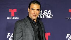 Informatie over vaccinaties en eventueel malaria. Hipocrita No Soy Esa Es La Verdad Dice Eduardo Yanez Sobre Sus Pleitos Con La Prensa Mexico Telenovelas Celebrities Trome