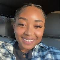 Alexandria Ross's Instagram, Twitter & Facebook