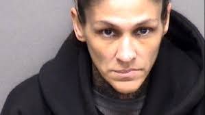 Mandy Lou's Instagram, Twitter & Facebook