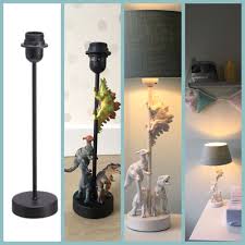 Diy Project Dino Lamp Lampvoet Kwantum 8 Dino S Big Bazar 5 Primer En Spuitlak Karwei 16 Ongeveer Dinosaur Room Decor Dino Lamp Dinosaur Lamp