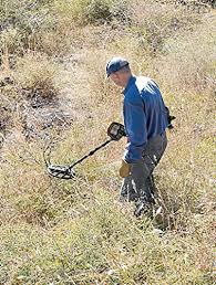 Owing to this mode and tone feature, this metal detector is earning positive reviews among costumer who has used it before. Bounty Hunter Land Ranger Pro Metal Detector Review