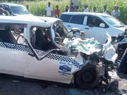 Three killed after taxi slams into truck on Brunswick Avenue in ...