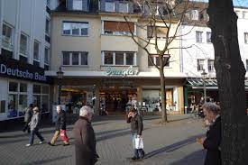 Bic (bank identifier code) und bankleitzahl (blz) von deutsche bank mit sitz in 53721 siegburg nachschlagen. 4 Zimmer Wohnung Zu Vermieten Markt 22 53721 Siegburg Rhein Sieg Kreis Mapio Net