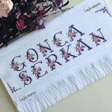 Leyla Etamin Havlu Leylaetaminhavlu Instagram Fotograflari Ve Videolari 2020 Instagram Havlular Fotograf