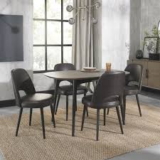 You can add character to the room by dressing up a plain table with more decorative dining chairs or make the room a bit less formal by adding simple cushioned chairs read more. Vintage Simmons Co