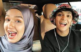 Download lagu lagu aiman tino baru mp3 dapat kamu download secara gratis di metrolagu. Mak Restu Kami Tinggal Sekali Aiman Tino Jumpa Kembarnya Iluminasi