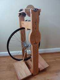 Innovative Hybrid Navitas Double Treadle And Electric Get The Best Of Both Worlds In 2020 Spinning Wheel Spinning Wool Cool Diy Projects