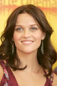 There is no question that she is vibrant and youthful but aging is an inherent fact of life and her bangs are always a great way to hide signs … Reese Witherspoon New Hair Actor Has Chestnut Hair Now