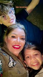 Jessica Medina (@jessiliv_) • Instagram photos and videos