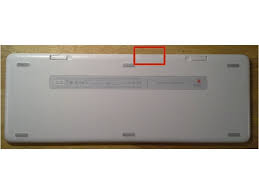 Vind fantastische aanbiedingen voor 3v cr2032 battery. Logitech K750 Tastatur Ml2032 Zu Cr2032 Austausch Ifixit Reparaturanleitung