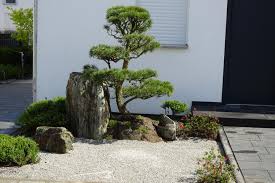 Die offizielle app des botanischen gartens frankfurt am main mit 30 audioguide texten und 143 bebilderten pflanzenporträts zum senckenbergischen arzneipflanzengarten. Zengarten Bei Frankfurt Japanese Garden Small Japanese Garden Japanese Garden Landscape