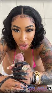 whos that girl (2 replies) 1614161 › NameThatPorn.com