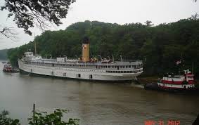 S S Keewatin Making Her Way Down The Kalamazoo River In