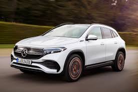 Highly sophisticated safety systems make the gla. Mercedes Eqa 2021 Elektro Gla Setzt Bmw Ix1 Unter Druck