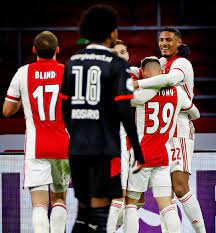 Ajax vs psv prediction arrives ahead of the eredivisie 21st round matchup. Psv Na Horrorweek Ajax 45 Minuten Lang Boksbal Voor Amsterdammers Nederlands Voetbal Ad Nl