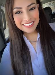 So gorgeous 🌹🌹🌹🌹😍😍💯🔥🌹🌹😍😍