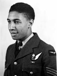 Not So Black and White Black Canadians and the RCAFâ•Žs recruiting policy  during the Second World War