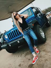 Baddie Black And White Vans Outfit Red Vans Red Vans Outfit Vans Outfit Girls Red Sneakers Outfit