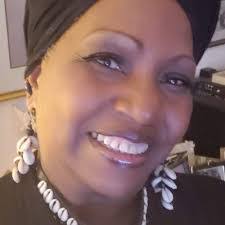 Latanya Davis's Instagram, Twitter & Facebook