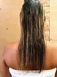 For the past 5 years coconut oil has been my go to curly hair oil. Diy Extra Virgin Olive Oil Hair Treatments Kardamas