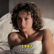 Jennifer Gray's Instagram, Twitter & Facebook