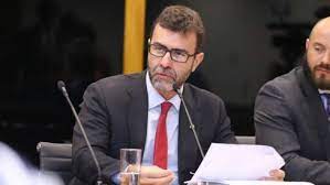 Alessandro molon, jandira feghali e marcelo freixo se manifestaram em suas redes sociais sobre a prisão do prefeito do rio de janeiro, marcelo crivella. Marcelo Freixo Se Desfilia Do Psol Rumo Ao Psb E Nao Vai Sozinho Extra Extra Extra Online
