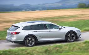 The new opel insignia country tourer. Opel Insignia Country Tourer Plus X Award