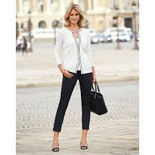 Collection Anne Weyburn Printemps Ete 2017 Cardigan Blanc A Encolure Ronde 50 Laine De Merinos Pantalon 7 8eme S Cardigan Blanc Idees De Mode Printemps Ete
