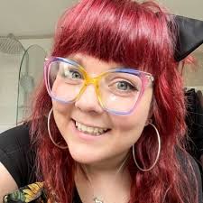 Hannah Kenyon (@heartanchor1)