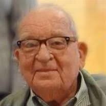 Lucille Kemp's Instagram, Twitter & Facebook