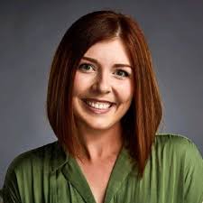 I worked with the incredible Event Planner Shi (Shi Choong) to create a  custom event logo that embodies the bold, exciting "Women Who Dare" event  happening