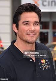 688 Help Gamer Us A Stock Photos, High-Res Pictures, and Images