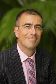 Andrew Venn's Instagram, Twitter & Facebook