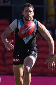 This is the official facebook fan page of port adelaide footballer travis boak. Travis Boak Wikipedia