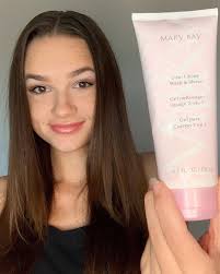 Ashley Bongart, Mary Kay Independent Beauty Consultant