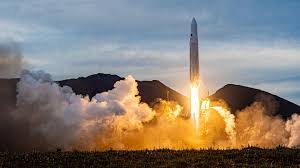 A spacex spacecraft carrying four astronauts soared into outer space sunday — marking the kick off of what nasa hopes will be years of the company helping to keep the international space station. We Ll Be Back Rocket Launch From Alaska Fails To Reach Orbit