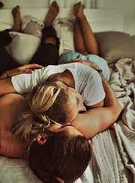 Pin By Queen S Kitchen On Queen S Pictures Couples In Love Love Couple Romantic Couples