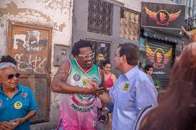 O secretário municipal de saúde, daniel soranz, acompanhou o prefeito. Eduardo Paes Pela Manha Estive Na Barreira Do Vasco Facebook