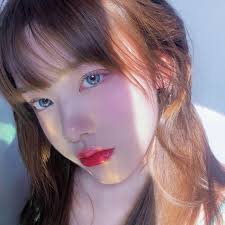 ✨ Which shade speaks to your style? ✨ Whether you're feeling bold or  keeping it natural, there's a perfect brown for every mood! 💖 💫 Choose  your favorite: 1️⃣ Ginger Brown 2️⃣