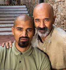 Nichols began modeling while attending columbia university in new york city in the late 1990s, and transitioned into acting by the early 2000s; 0nmqhkey8v3pom