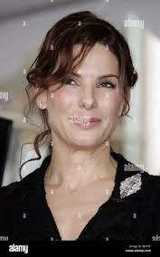 Bullock sandra hi-res stock photography and images