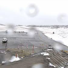 ❄️ Snow this isn't photoshopped, it's 0 degrees in the Snowy Mountains  today! 🌨 ☀️ 🌧 ☃️ It feels like we've had all seasons in NSW this week,  but no matter the