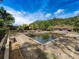 Padahal, pendapatan utama madiun umbul square berasal dari penjualan tiket masuk yang. Ini Dia Candi Umbul Lokasi Pemandian Air Panas Putera Dan Puteri Kerajaan Kala Itu Tugu Wisata