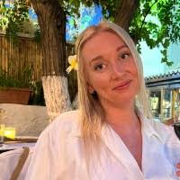 40+ "Jónás" profiles