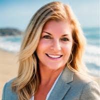 Stephanie Kissinger's Instagram, Twitter & Facebook