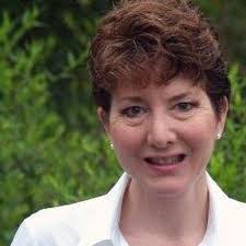 Lori Mauger's Instagram, Twitter & Facebook